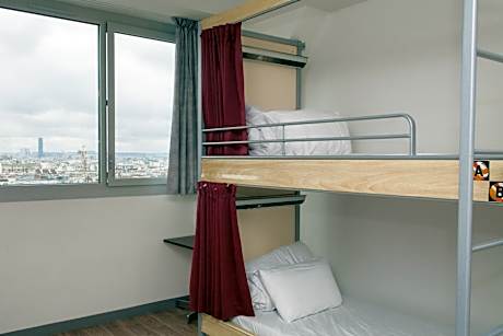 Bed in 10-Bed Dormitory Female Room with Shared Bathroom