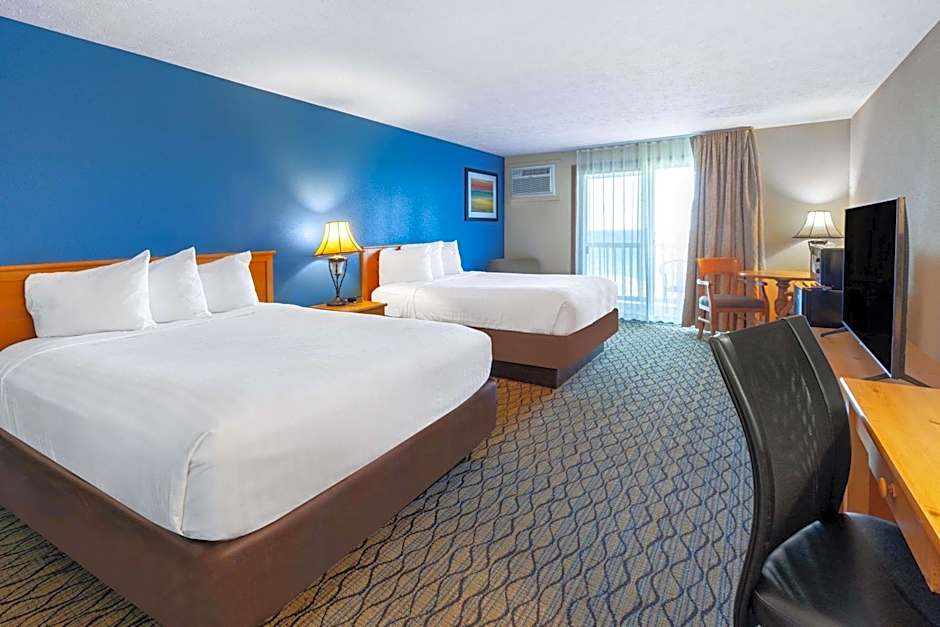 Baymont by Wyndham St. Ignace Lakefront