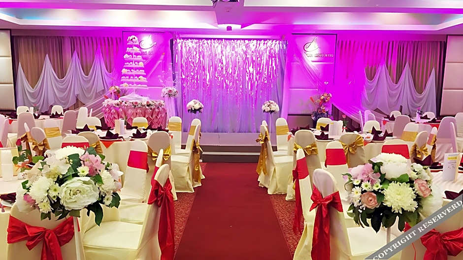 Ayara Grand Palace Hotel