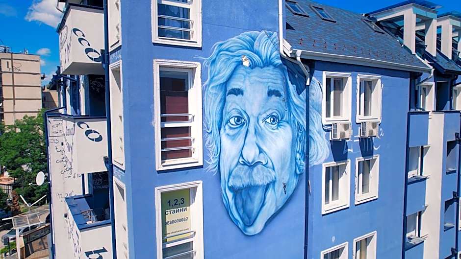 RCR Einstein studios