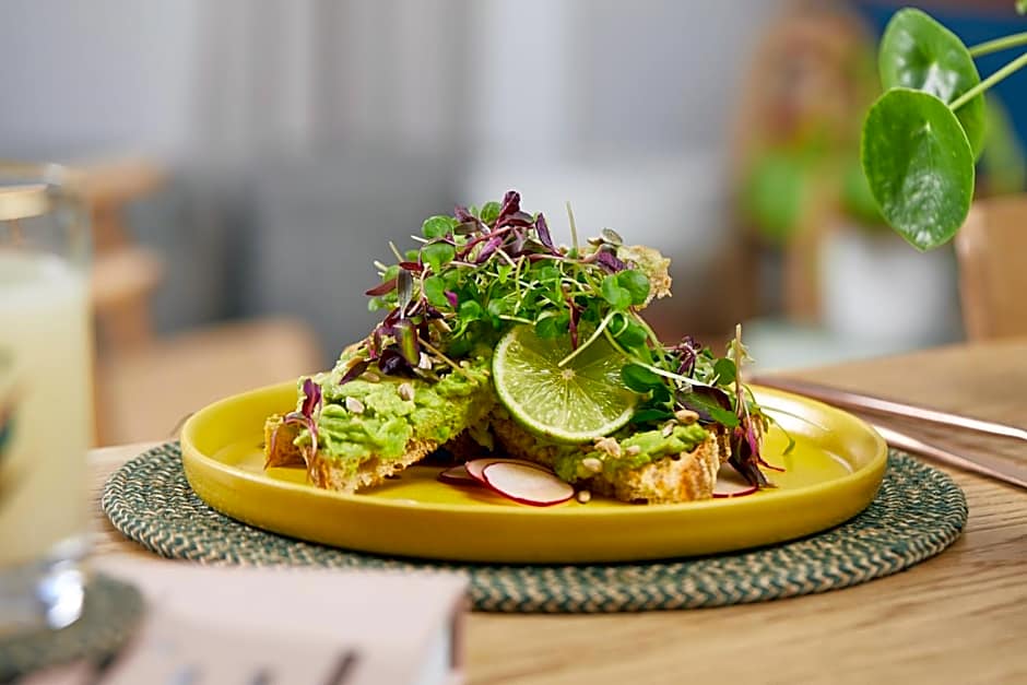 Inhabit Queen's Gardens, a Member of Design Hotels