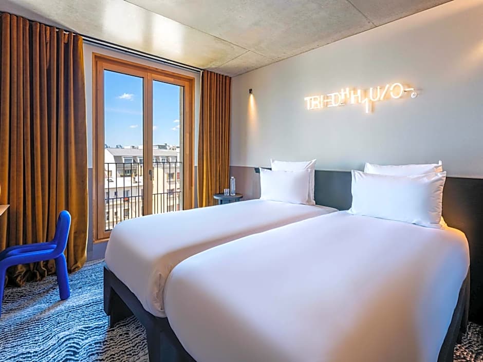 TRIBE Paris Clichy