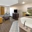 Super 8 by Wyndham Madison South