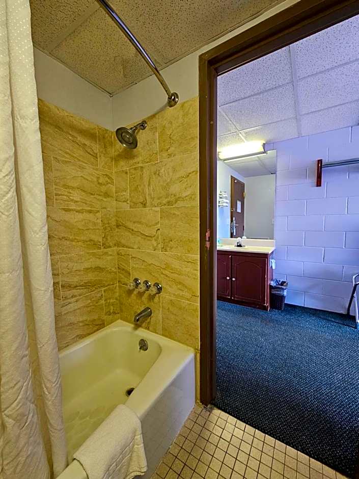 1st Choice Inn of Rawlins