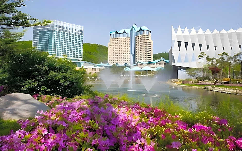 High1 Palace Hotel & CC (High1 Hotel&CC)