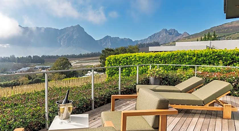 Clouds Wine And Guest Estate