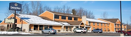 Boarders Inn & Suites by Cobblestone Hotels - Wautoma