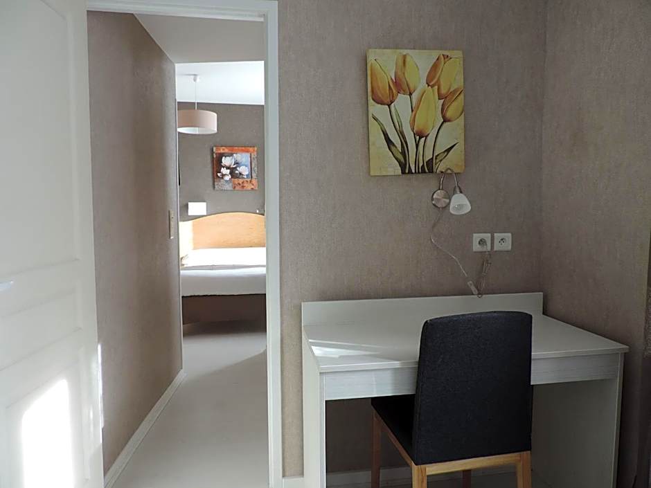 Logis Hôtel Restaurant Cazes Arazat