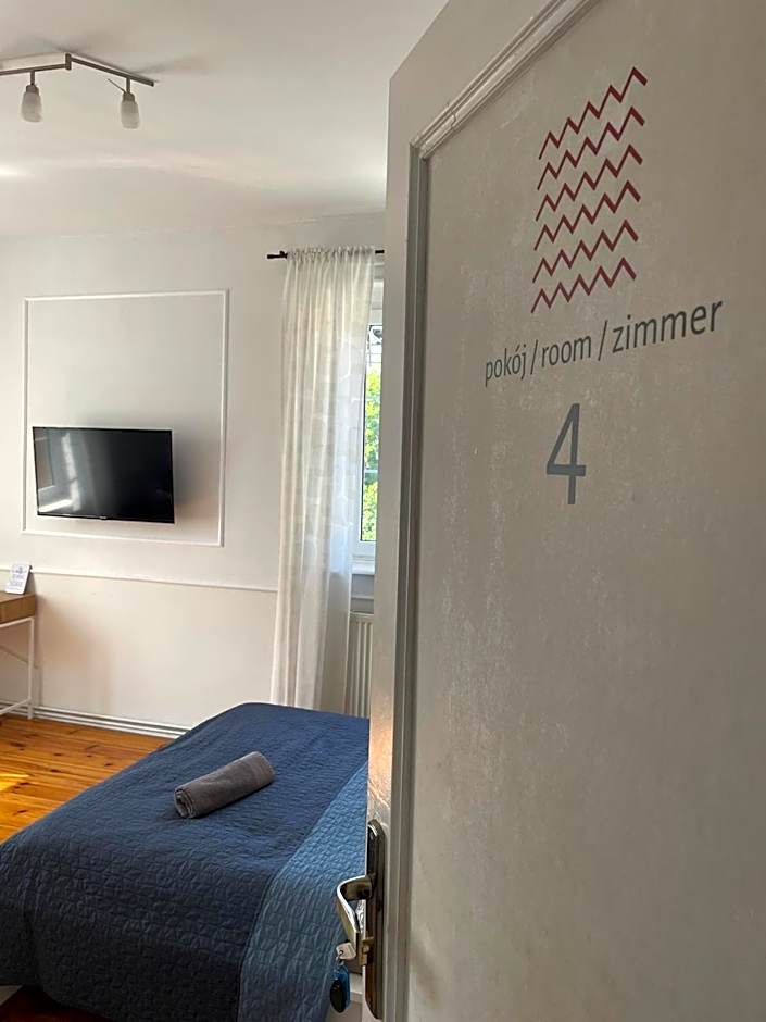 Bankowa 8 Guest Rooms