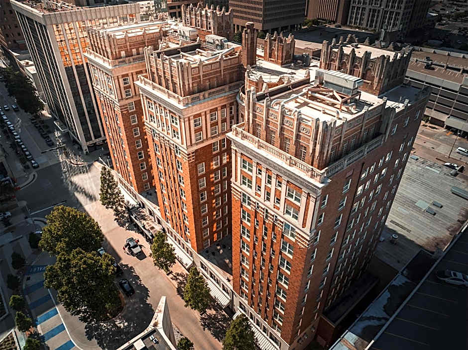 The Skirvin Hilton Oklahoma City