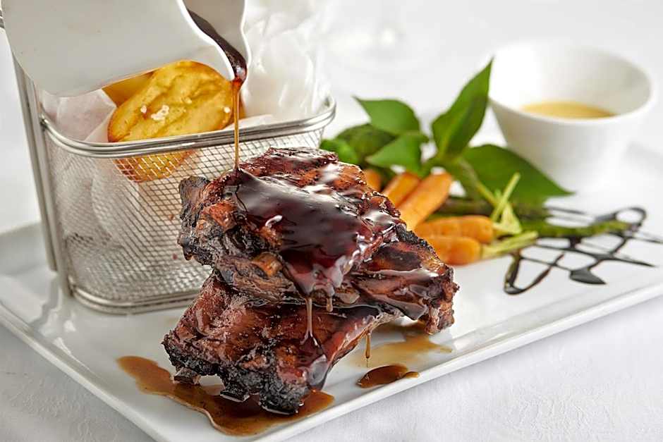 Escape to Picton Hotel