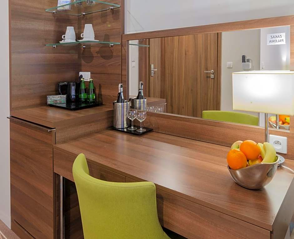 HolidayHomePL Aparthotel z balkonem przy plaży