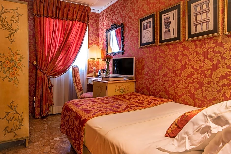 Hotel Santo Stefano
