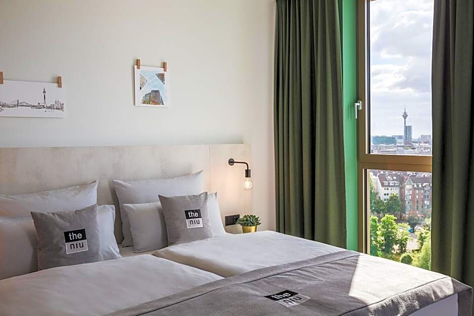 Holiday Inn - the niu, Tab Dusseldorf Main Station By IHG