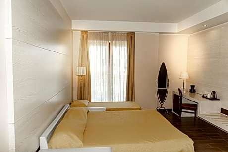 Superior Family Room