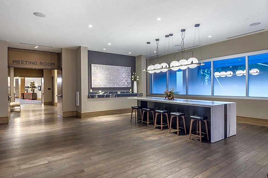 Omni Hotel at The Battery Atlanta