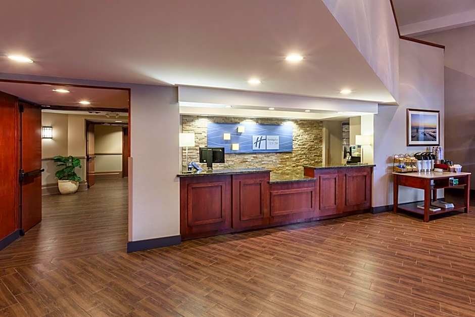 Holiday Inn Express & Suites Carpinteria By IHG