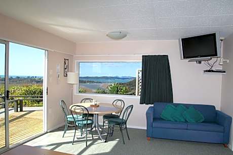 Two-Bedroom Apartment with Ocean View