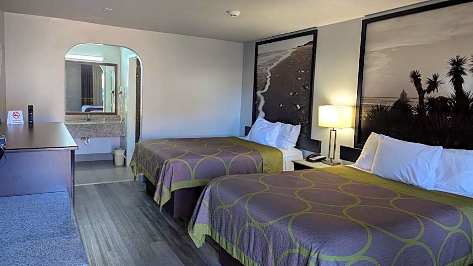 Super 8 by Wyndham Houston/Willowbrook/Hwy 249