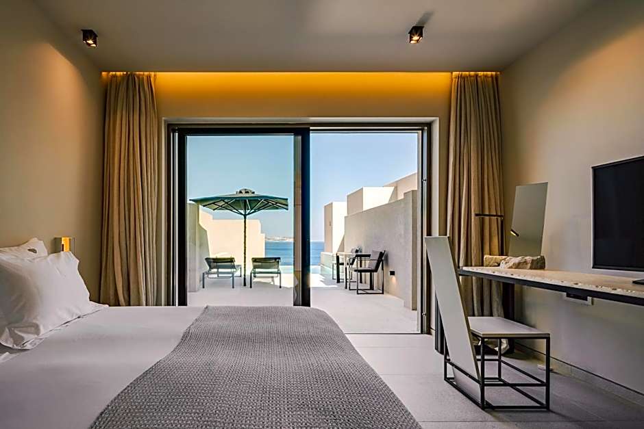 Photo 1 of 8 of Junior Suite