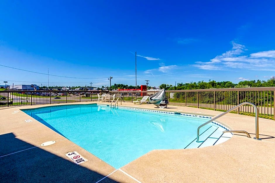 Econo Lodge Christiansburg-Blacksburg I-81