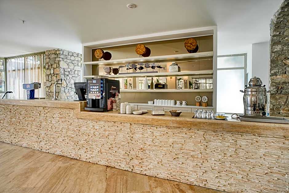 Marti La Perla - Adult Only+16