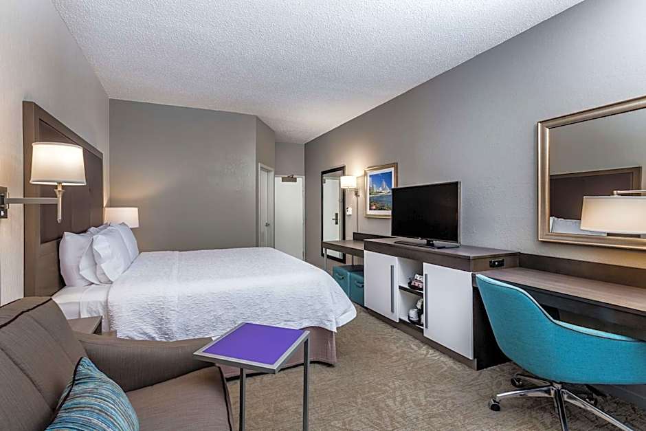 Hampton Inn By Hilton Milwaukee-Airport
