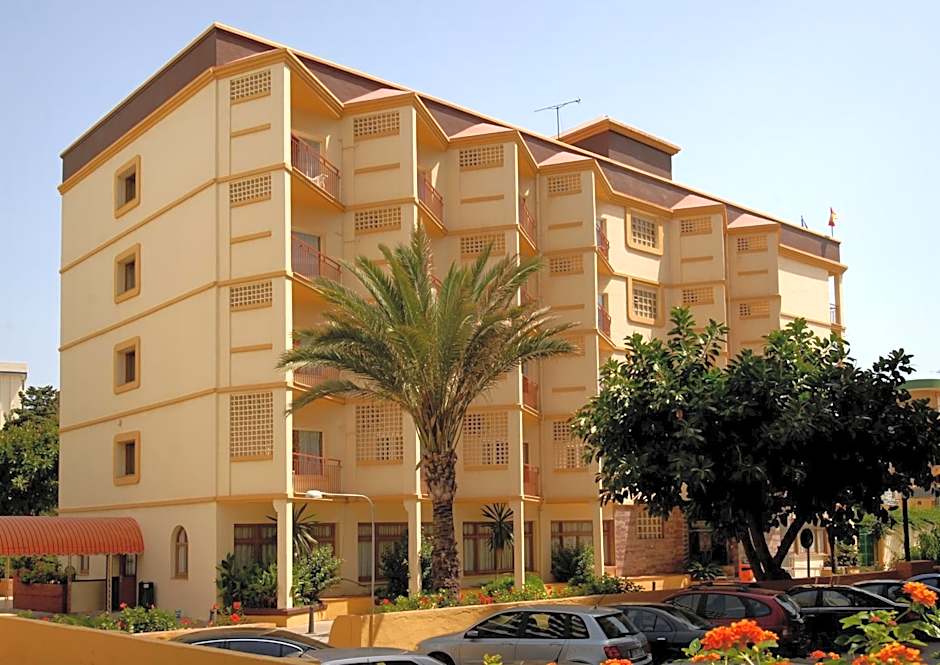 Hotel Monarque Cendrillón