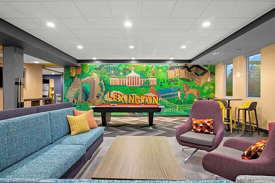 Tru by Hilton Lexington