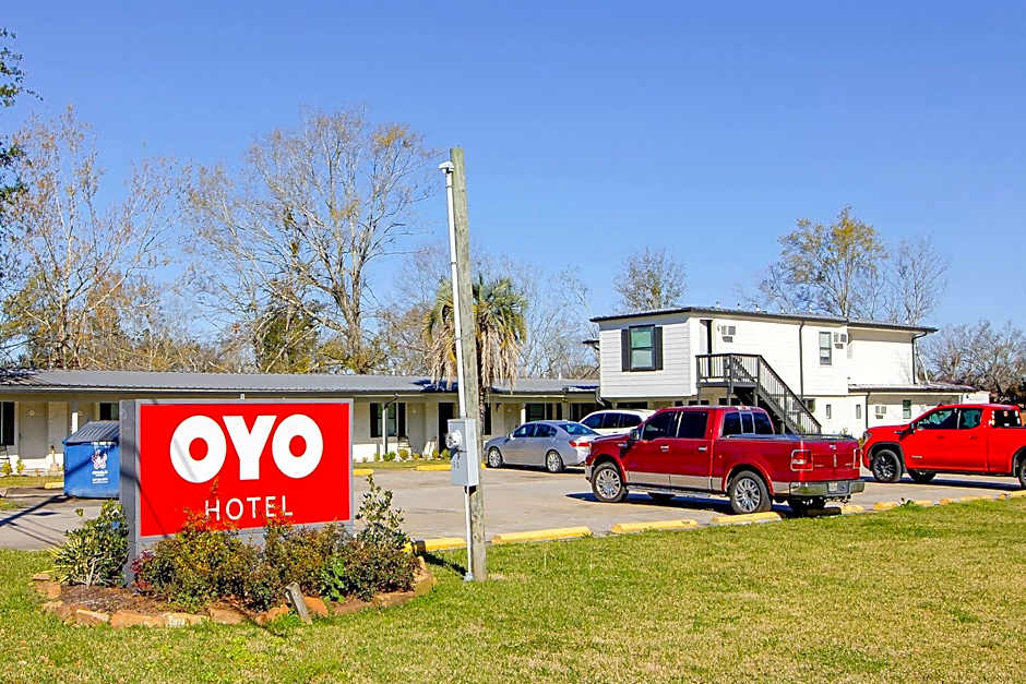 OYO Hotel Sulphur LA Hwy 90 West