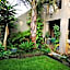 Airport Lodge Guest House