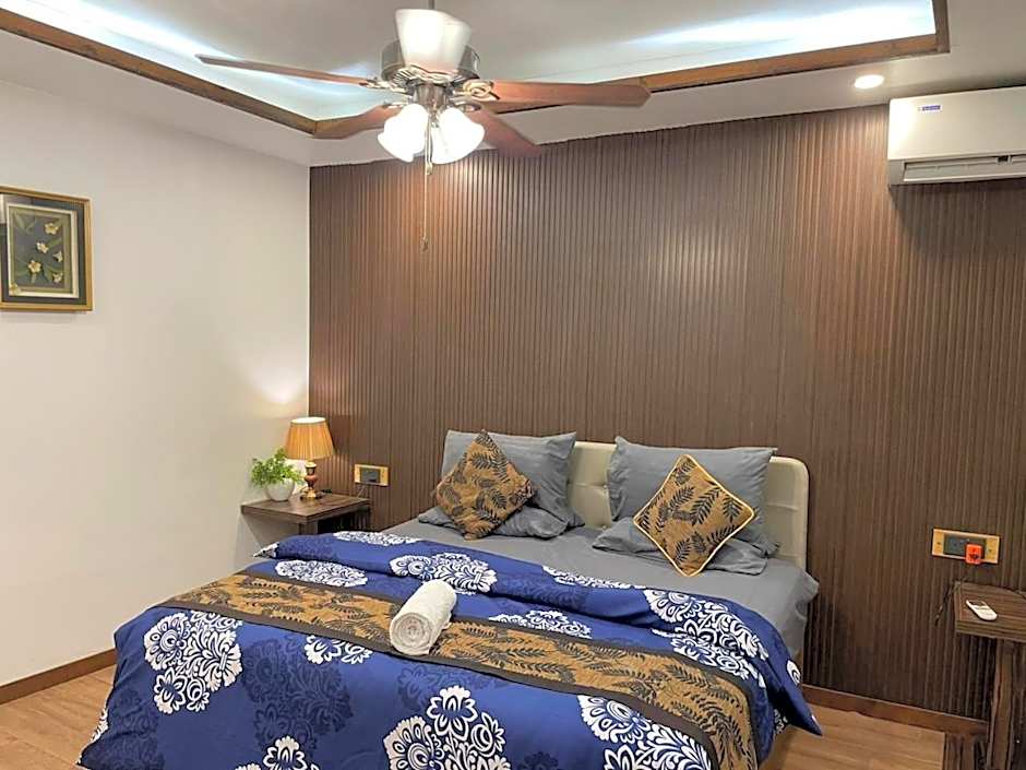 Himeyn Beach Inn