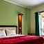 Pondok Mesari RedPartner Near Legian Beach