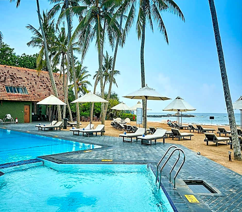 EKHO Surf Bentota
