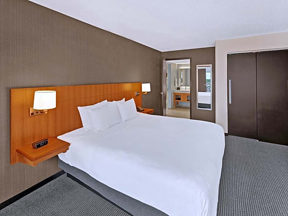 Hyatt Place Champaign - Urbana