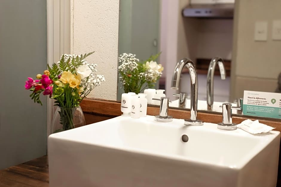 Casa Campus Pilar Suites