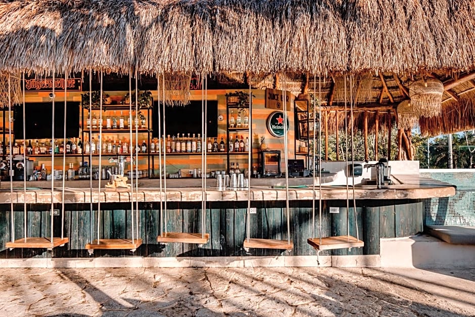 Mayan Monkey Hotel & Hostel Tulum