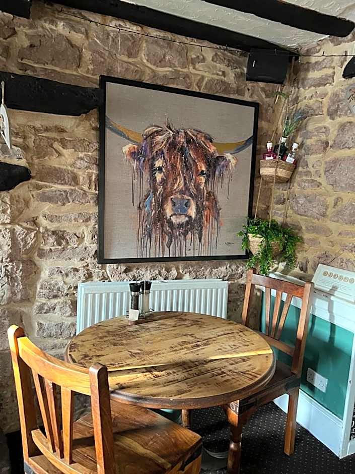 Crosskeys Inn Guest Rooms in Wye Valley