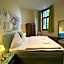 Avalon Bed & Breakfast