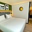 Campanile Epinay Sur Orge Hotel