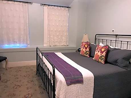 Double Room with Bathroom