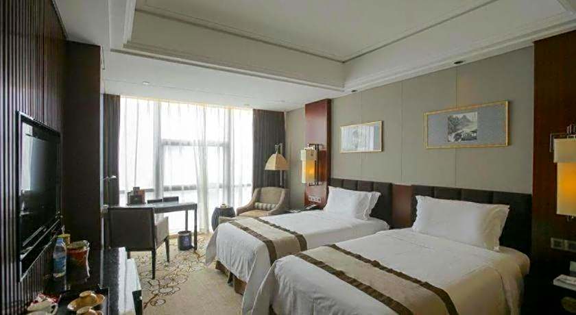Zhangjiagang Zhonglian GDH International  Hotel