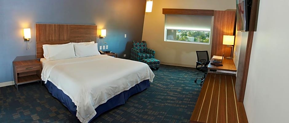 Holiday Inn Express & Suites Mexicali By IHG
