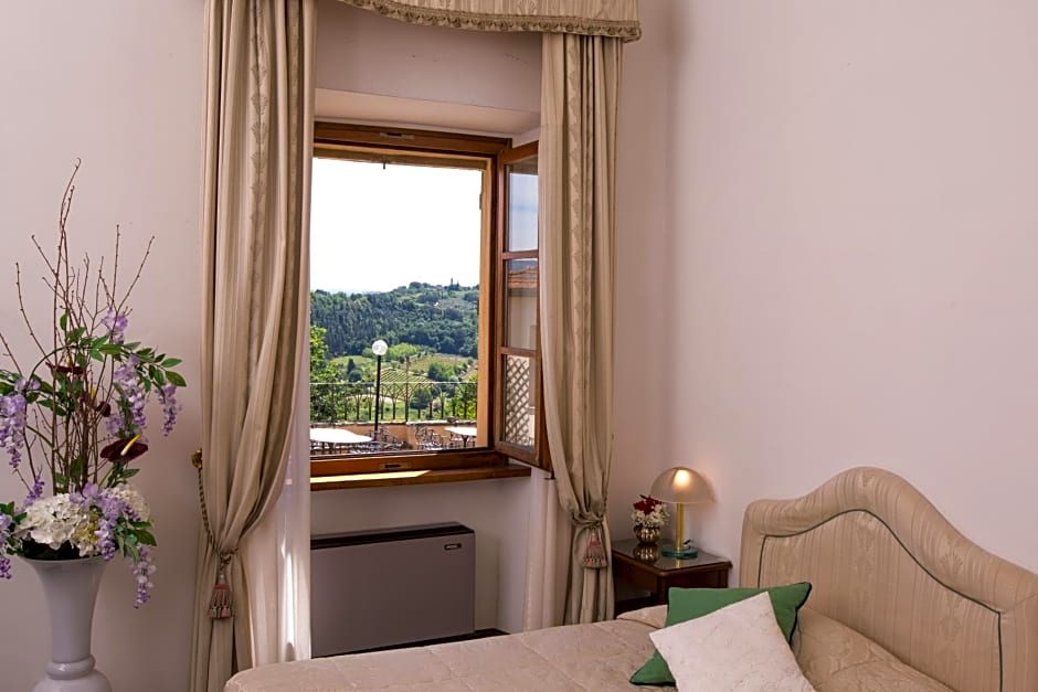 Hotel Villa San Lucchese