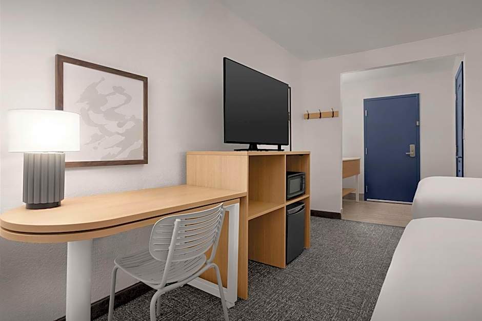 Spark by Hilton San Jose Airport