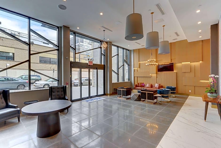 Microtel Inn by Wyndham Long Island City
