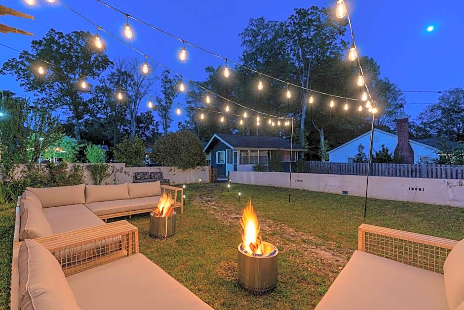 CedarWood Inn