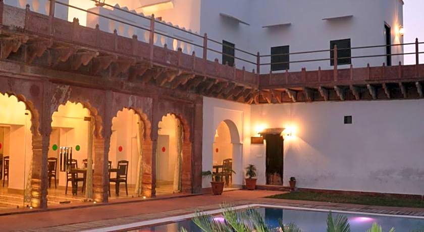 Amritara Chandra Mahal Haveli