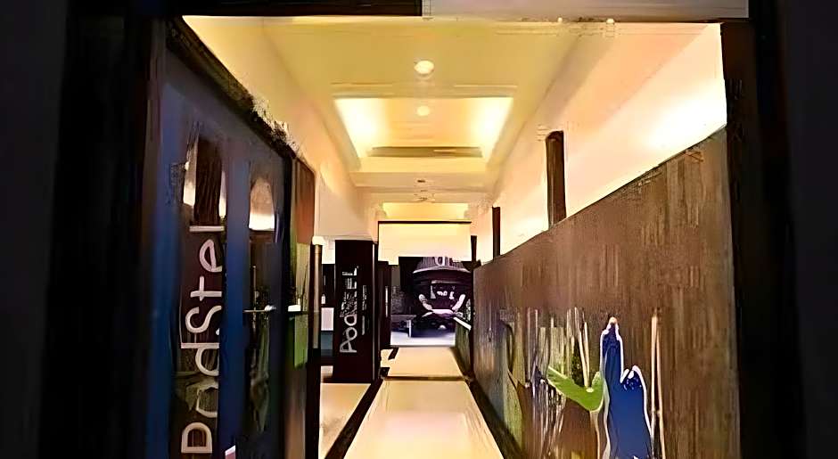 Capital O 75451 Podstel Hostel Bangkok 