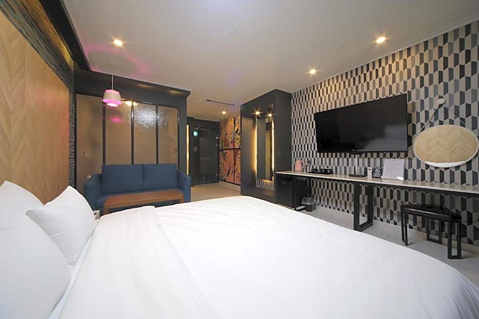 Bestie Hotel